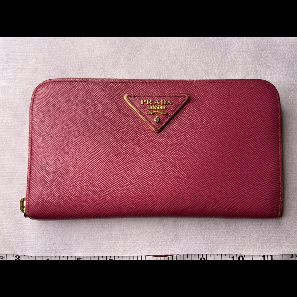 Prada zippy wallet